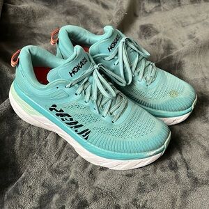 Hoka OneOne women’s size 8 1/2.